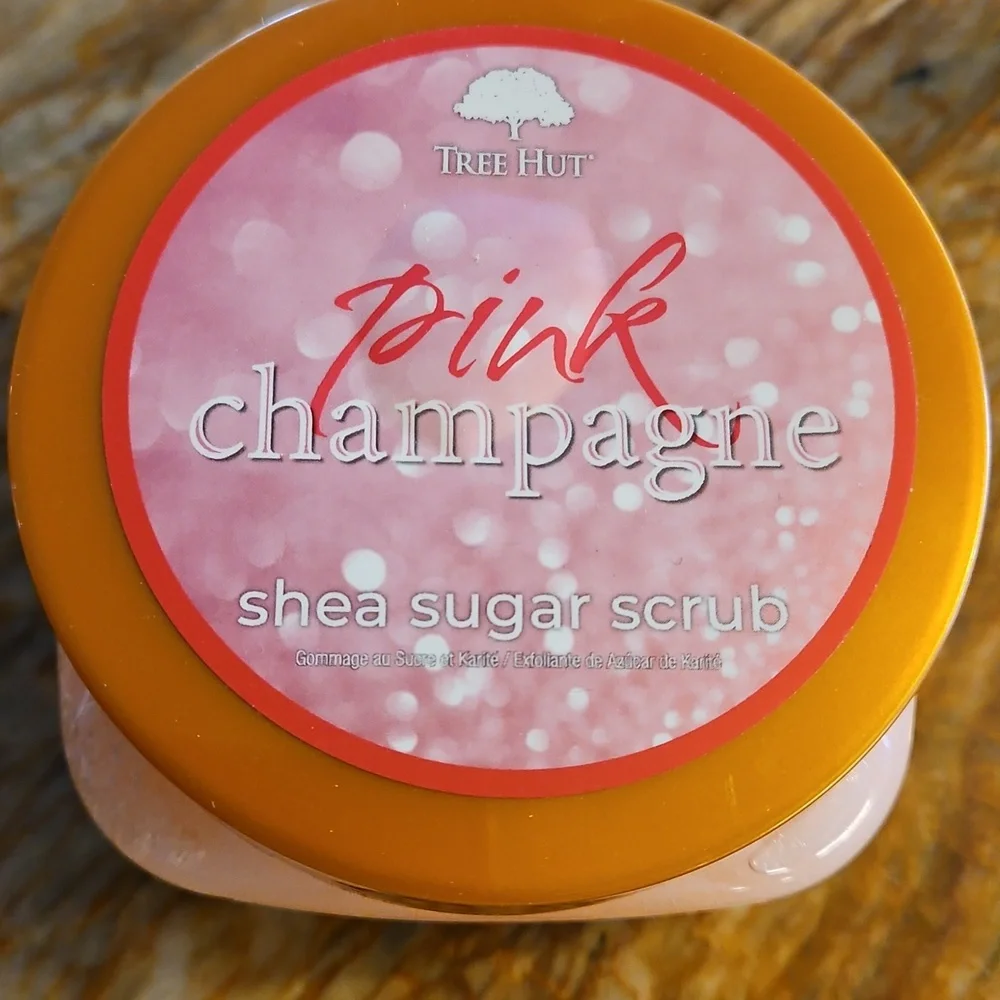 TREE HUT Pink Champagne Shea Sugar Scrub NEW